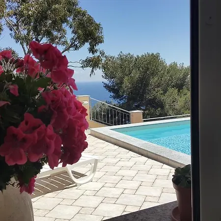 Belvedere Holiday home
